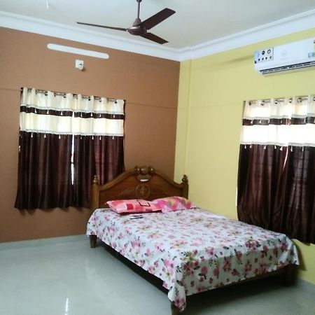 Sowparnika N.V Nagar Peroorkada Villa Thiruvananthapuram Ngoại thất bức ảnh