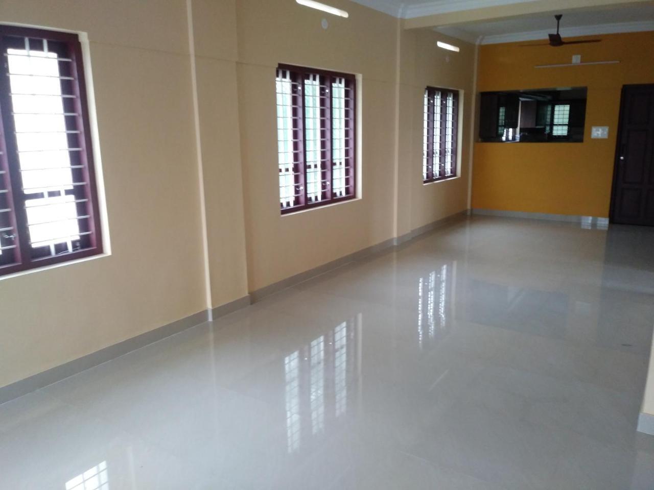 Sowparnika N.V Nagar Peroorkada Villa Thiruvananthapuram Ngoại thất bức ảnh