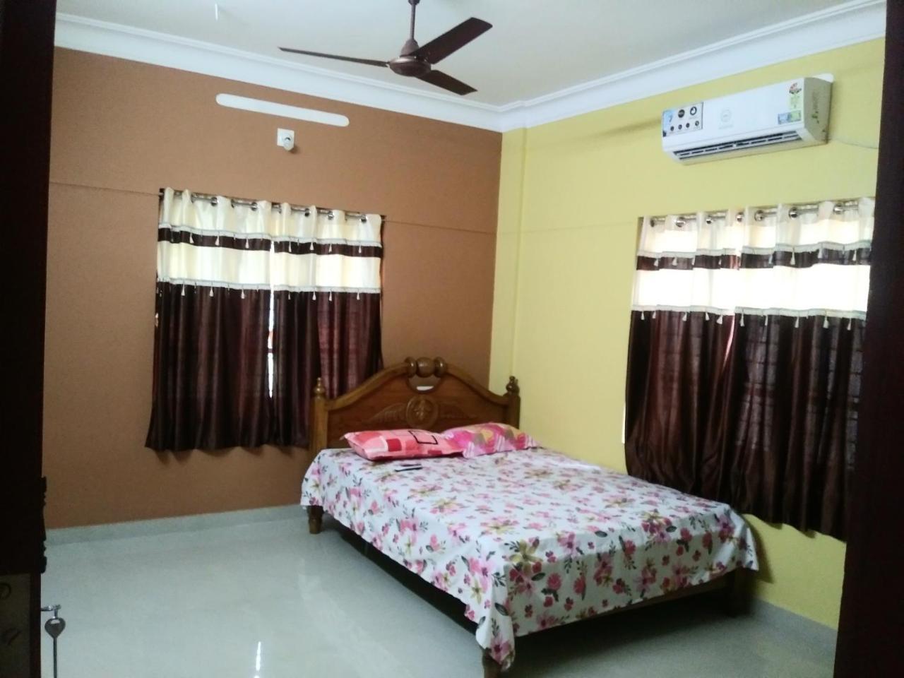 Sowparnika N.V Nagar Peroorkada Villa Thiruvananthapuram Ngoại thất bức ảnh