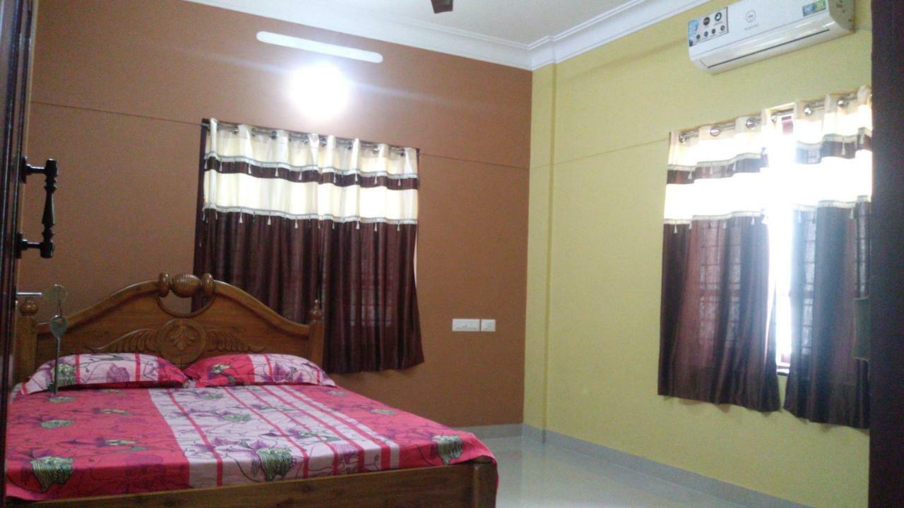 Sowparnika N.V Nagar Peroorkada Villa Thiruvananthapuram Ngoại thất bức ảnh